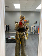 Load image into Gallery viewer, SHINY
