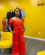 Load image into Gallery viewer, SPRING ME TOP
