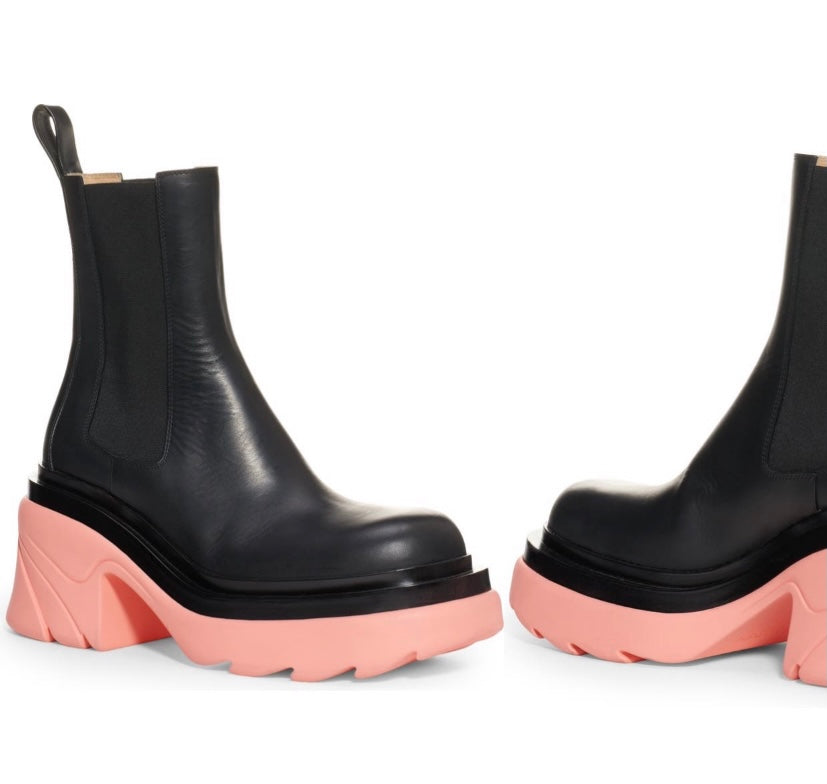 BOTTEGA VENETA Chelsea Color Sole Boot