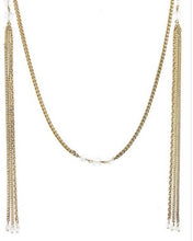 Load image into Gallery viewer, QUEEN EARRING
