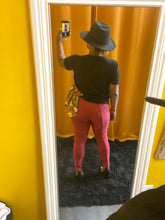 Load image into Gallery viewer, FEEL ME PANT
