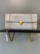 Load image into Gallery viewer, CROC PATTERN CLUTCH BAG
