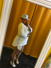 Load image into Gallery viewer, STRIPED IN BLAZER
