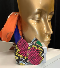 Load image into Gallery viewer, Snake Drop Earring
