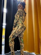 Load image into Gallery viewer, Skin
